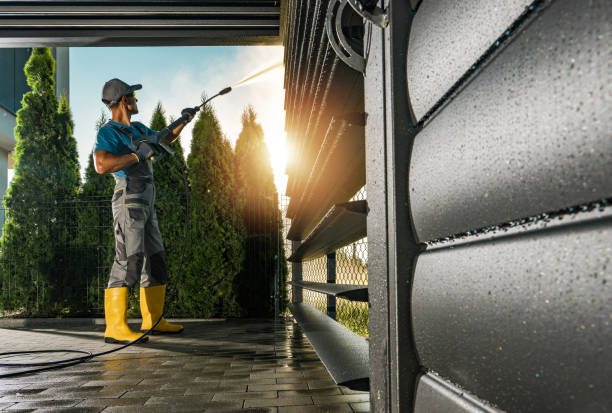 Best Garage Pressure Washing  in Preston Heights, IL